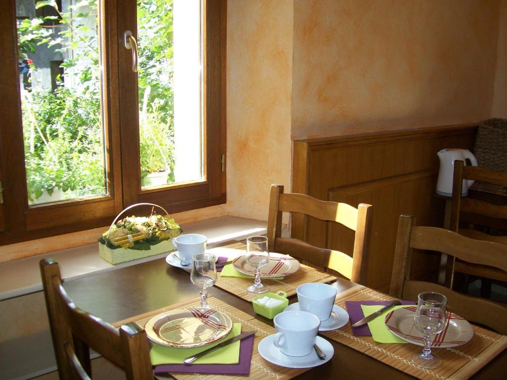 Hotel De La Mairie LʼArgentière-la-Bessée Bagian luar foto